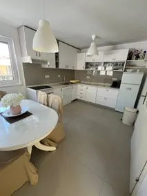 Apartman Vrsi 30m away from sea - Image 5