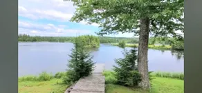 Stunning house on the lake! - Image 5