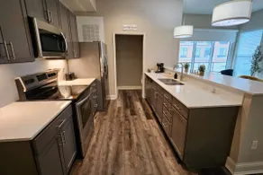 Stylish 2BR Stay | Perfect for 4 - Image 4