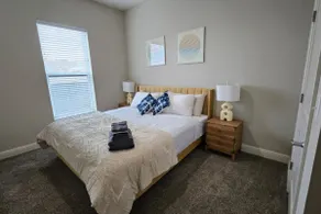 Stylish 2BR Stay | Perfect for 4 - Image 2