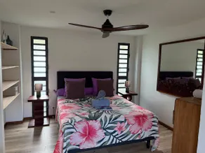 Seaside garden apartment 6 - Image 2