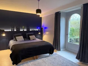Charming cottage, private terrace, heated pool - Image 4