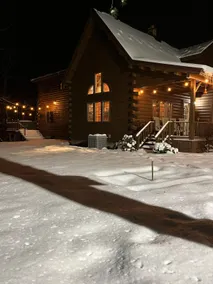 Private Cabin retreat with Gym, Hot tub, and Sauna - Image 4