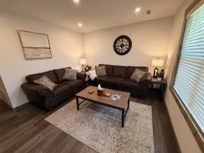 Modern & Elegant Stay-2817 - Image 2