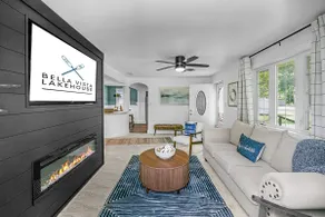Beautiful Lakehouse View - Image 2