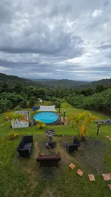 2BR Mountain Retreat | A/C, Jacuzzi, Pool +Parking - Image 4