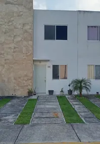 15 minutes from the industrial city and 20 minutes from the airport - Image 4