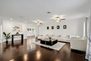 4 Br/2 Ba open layout w/ heated pool- All Yours - Image 2