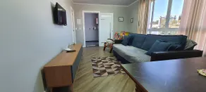 family residence - Image 3