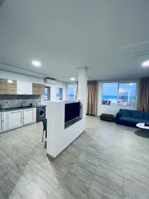 Apartment with sea view - Image 3