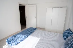 4 rooms by Victoria's Square and North Railway - Image 2