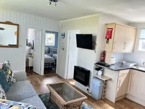 2 Bedroom Chalet, Broadside Chalet Park - Image 4