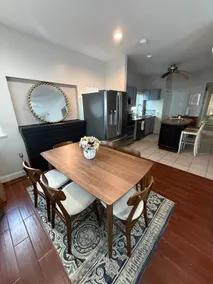 Spacious apt - Walk to the Beach* 2x Parkings - Image 3