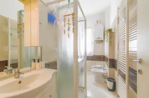 [SEA UNDERNEATH THE HOUSE] Two-room apartment on the public beach - Image 5