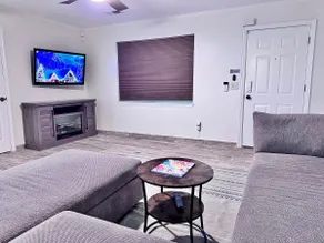 Cozy And Centrally Pet Friendly - Image 4