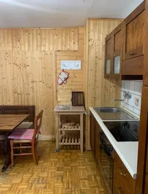 Rustic vacation home - Image 3