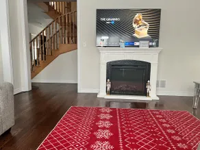 Lake Simcoe Getaway • Entire Home • King Suite - Image 3
