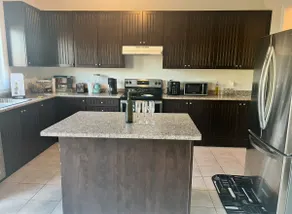 Lake Simcoe Getaway • Entire Home • King Suite - Image 4