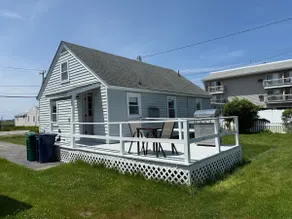 Pvt 2 Bedroom Walk to Beach - Image 3