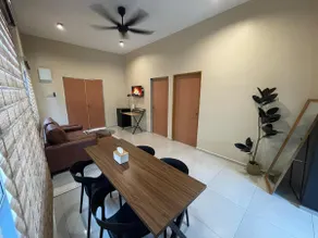Homestay Kenchana - Image 2