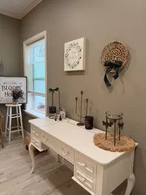 Welcome to Bloom House - Image 2