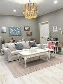 Welcome to Bloom House - Image 3