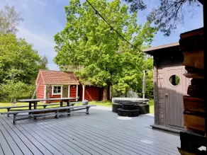 Forest Escape 35min from Tallinn - HotTub & Sauna - Image 2