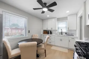 Home in Cleveland Modern Getaway Near Downtown - Image 3