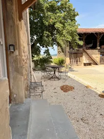 Renovated Farmhouse with Pool - Sleeps 10 - Image 5