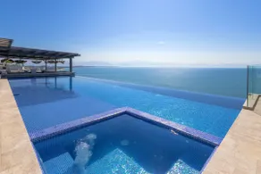 Enjoy the sunset and panaromic views - Image 2