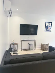 Private Designer Studio in Coral Gables - Image 4