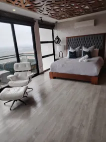 Penthouse - Image 5
