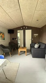 Cabin in scenic surroundings - Image 5