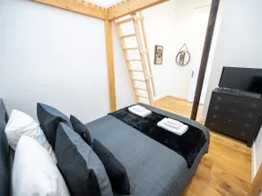 Air-conditioned and offbeat. Welcome to LOFT-23! - Image 4