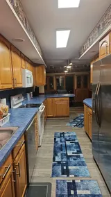 Spacious Family Retreat with ADA Ramp and ADA bathroom - Image 4