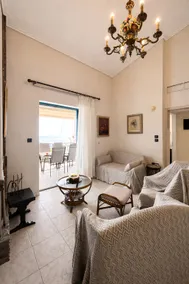 Nenis & Nonis | Seaside Home with View - Image 4