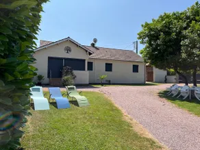 Charming air-conditioned house - Image 2