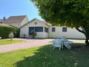 Charming air-conditioned house - Image 3