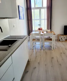 little home - Image 4