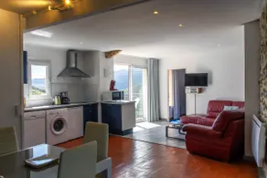 La Bergerie – panoramic view & peaceful haven - Image 2