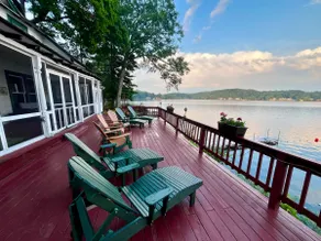 Pine Cabin on Glen Lake - Image 2