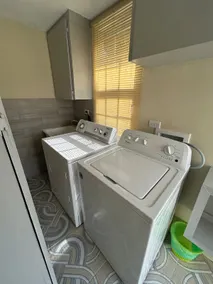 Modern, Cozy 1BR - near Airport, Oistins & Embassy - Image 5