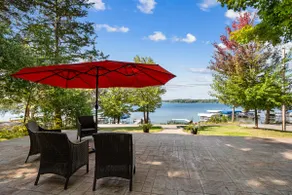 Lake Ripley Retreat - Image 5