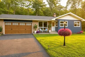 Newly Renovated 3b |Close to DT &Pet Friendly |ADA - Image 2