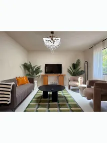 * *Bright & Stylish Pasadena Home - Image 4