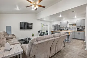 Modern Ranch Getaway | 2 Kings | 1 Queen | 2 Bath - Image 4