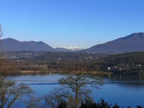 Casa Picasso lake view - Image 2