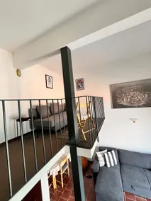 Flat near the lake with pool - Image 4
