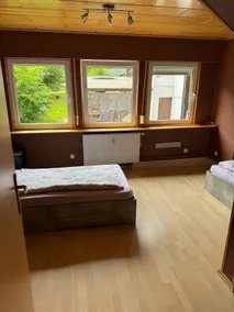 Vacation home at the edge of the forest - Image 3