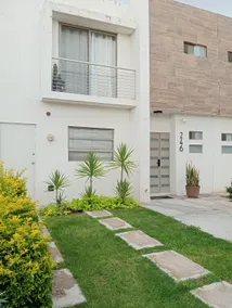 Ideal for families who want to have a luxurious time - Image 2